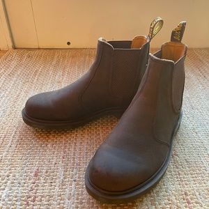 Dr.Martens brown Chelsea boot
